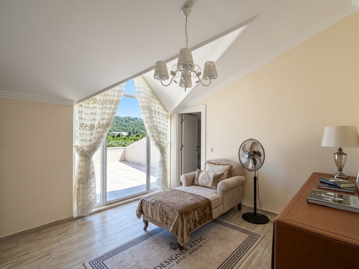Antalya Kemer Göynük'te Asansörlü, Özel Havuzlu & Doğa İçinde Lüks Tam Müstakil Villa