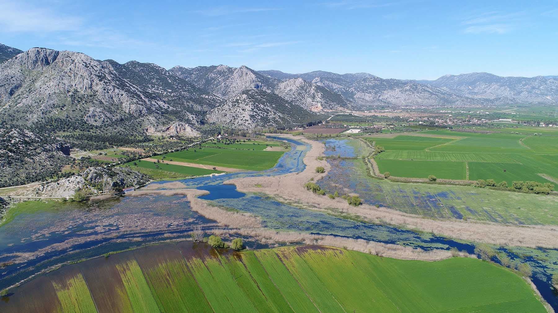 Döşemealtı: Antalya’nın Yeşil Kalbi