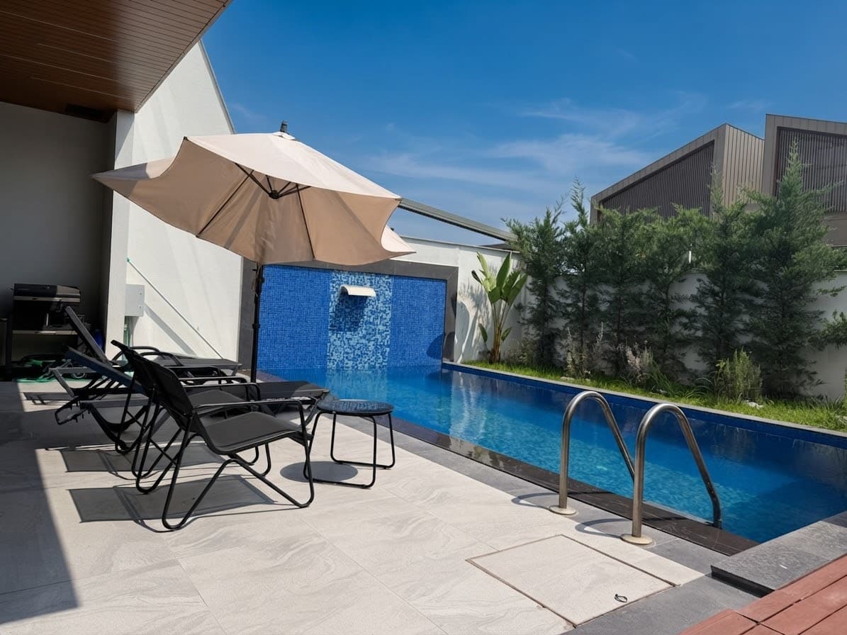 Konyaaltı’nda Lüks ve Tam Müstakil Kiralık Villa | Özel Havuzlu & Asansörlü